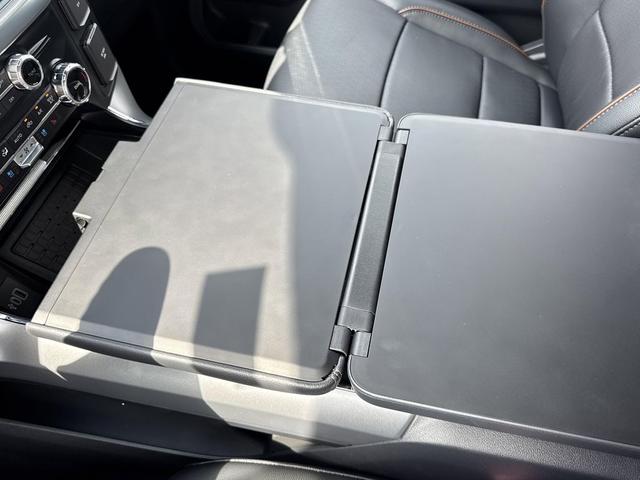 Photo of 2025 Agate Black Metallic Ford F-150