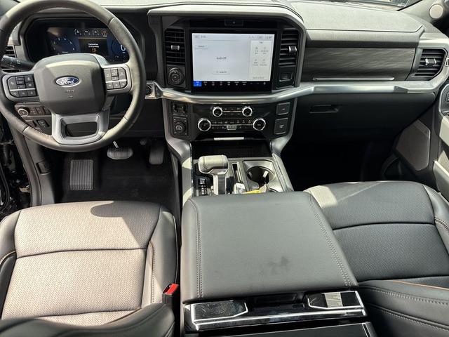 Photo of 2025 Agate Black Metallic Ford F-150