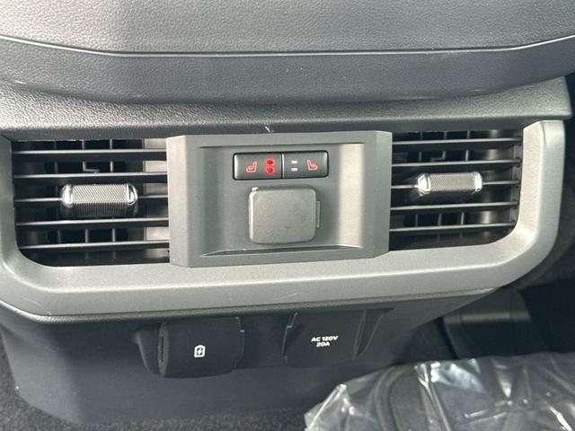 Photo of 2025 Agate Black Metallic Ford F-150