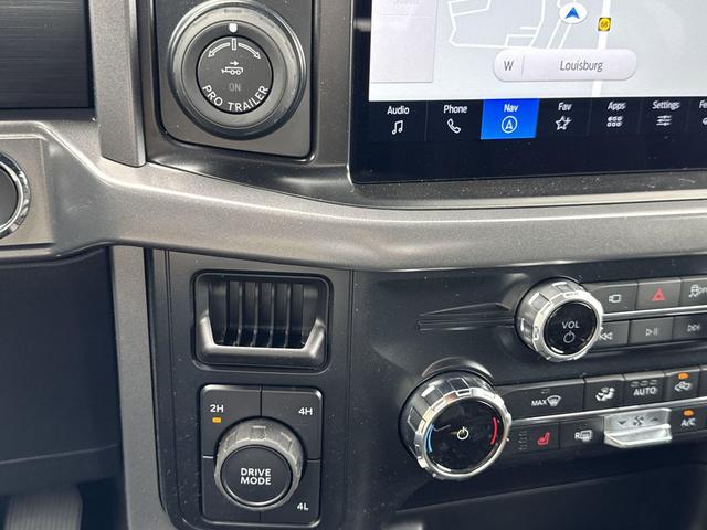 Photo of 2025 Oxford White Ford F-150