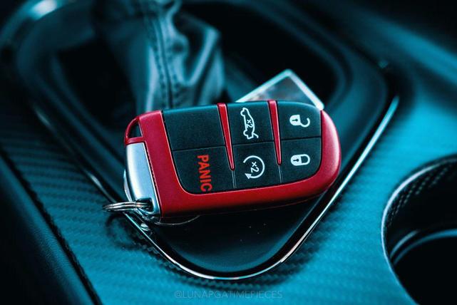 Photo of 2021 Orange Dodge Challenger