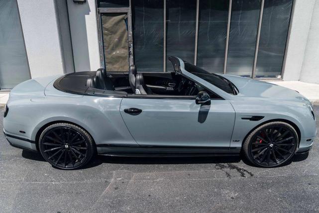 Photo of 2017 Gray Bentley Continental GT