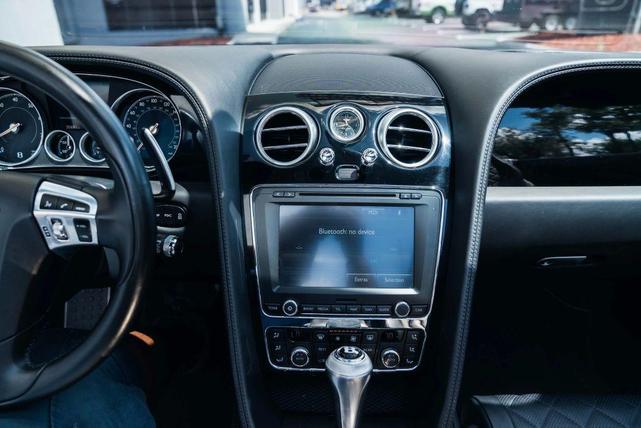 Photo of 2017 Gray Bentley Continental GT