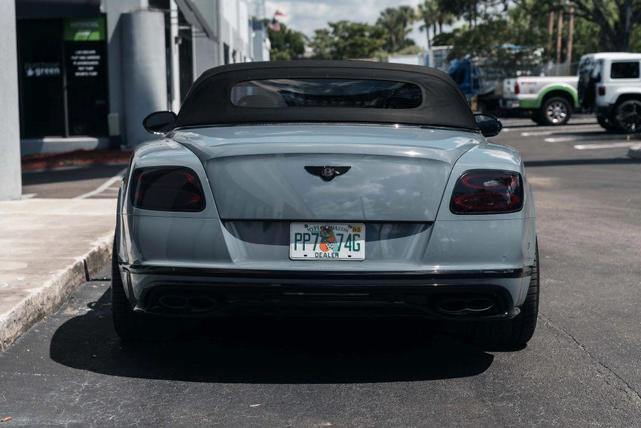 Photo of 2017 Gray Bentley Continental GT