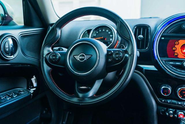 Photo of 2019 Blue MINI Countryman
