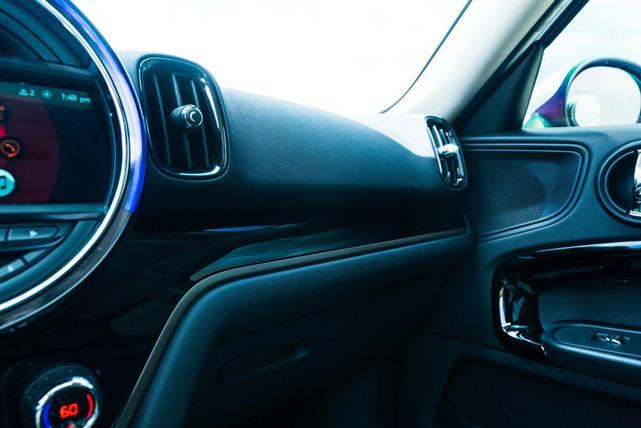 Photo of 2019 Blue MINI Countryman