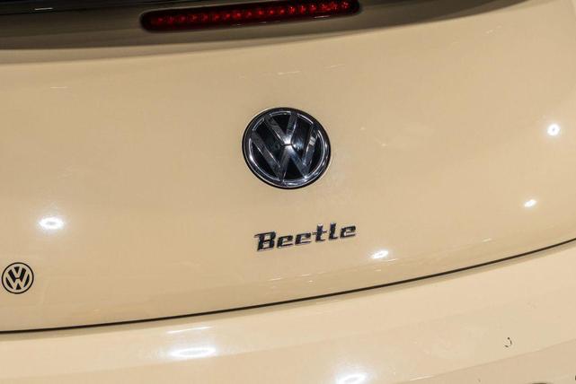 Photo of 2019  Volkswagen Beetle
