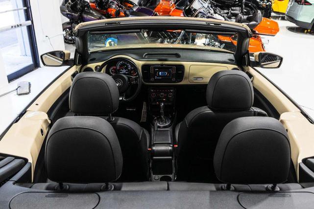 Photo of 2019  Volkswagen Beetle