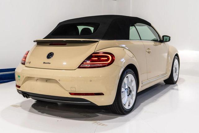 Photo of 2019  Volkswagen Beetle