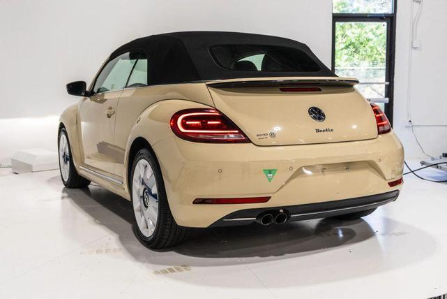 Photo of 2019  Volkswagen Beetle