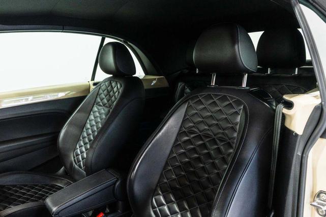 Photo of 2019  Volkswagen Beetle