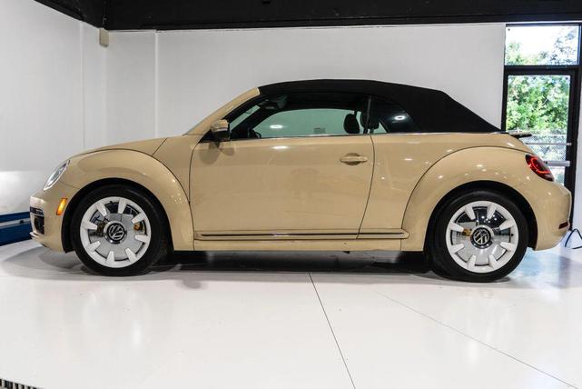 Photo of 2019  Volkswagen Beetle