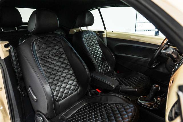 Photo of 2019  Volkswagen Beetle