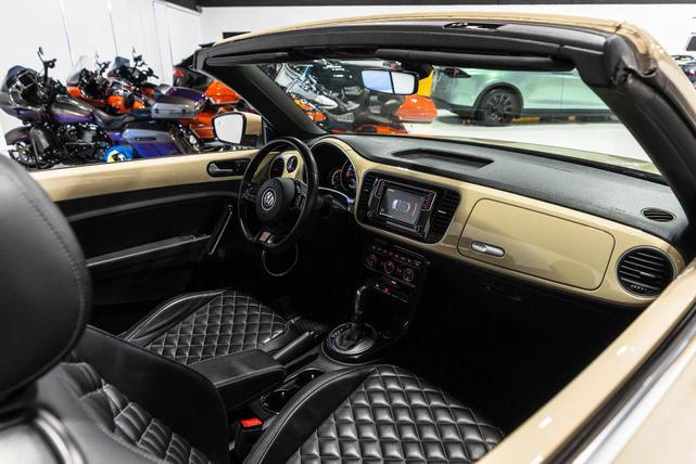 Photo of 2019  Volkswagen Beetle