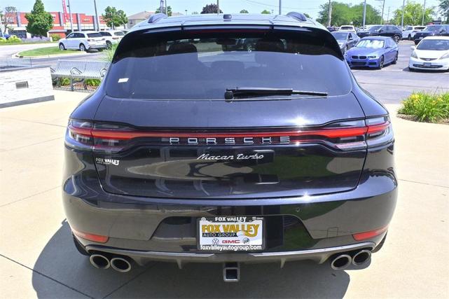 Photo of 2020 Jet Black Metallic Porsche Macan