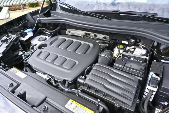 Photo of 2025 Deep Black Pearl Volkswagen Tiguan