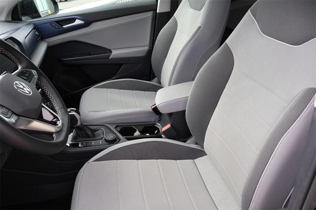 Photo of 2024 Deep Black Volkswagen Taos