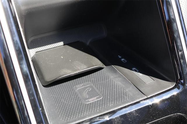 Photo of 2025 mountain lake blue metallic Volkswagen ID.4