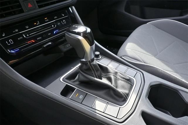 Photo of 2025 Platinum Gray Metallic Volkswagen Jetta