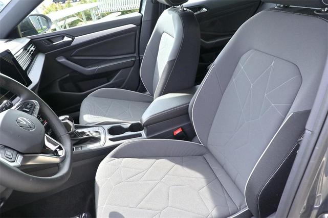 Photo of 2025 Platinum Gray Metallic Volkswagen Jetta