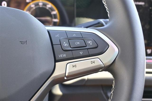 Photo of 2025 Pure White Volkswagen Tiguan
