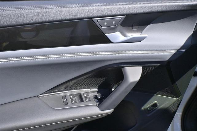 Photo of 2025  Volkswagen Tiguan