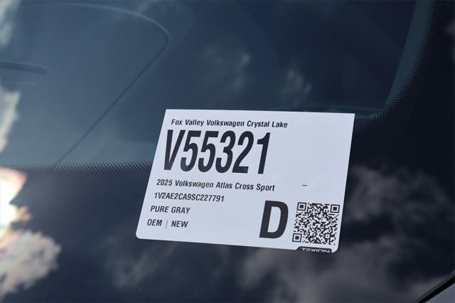Photo of 2025 Pure Gray Volkswagen Atlas Cross Sport
