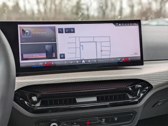 Photo of 2025 Skyscraper Grey Metallic BMW 330