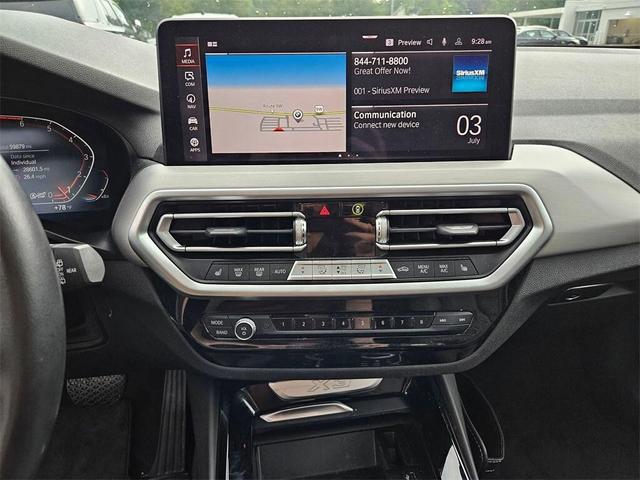 Photo of 2022 Mineral White Metallic BMW X3
