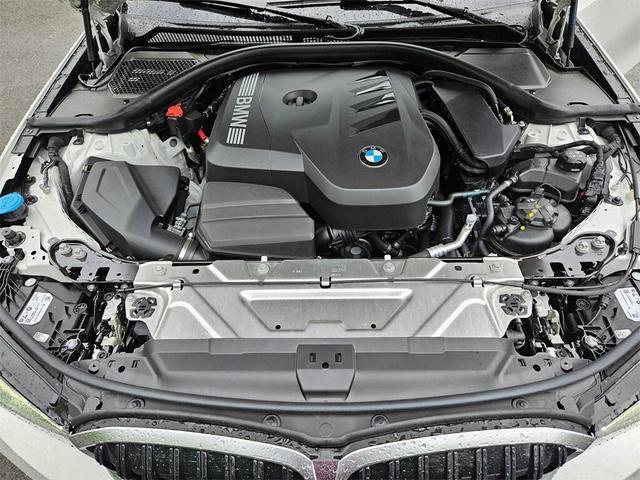 Photo of 2025 Mineral White Metallic BMW 330