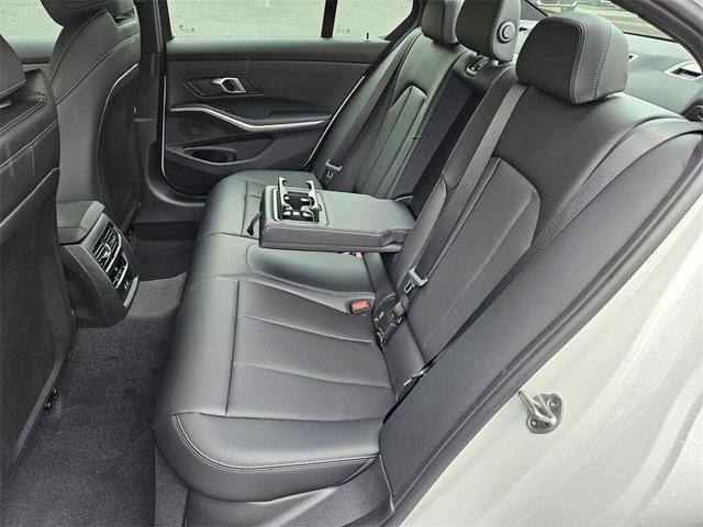 Photo of 2025 Mineral White Metallic BMW 330
