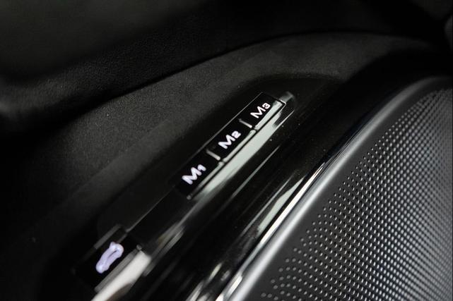 Photo of 2024 Blu Roma Metallic Ferrari Roma Spider