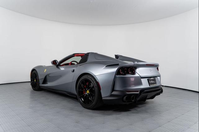 Photo of 2021 Grigio Titanio Metallic Ferrari 812 GTS