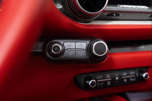 Photo of 2021 Grigio Titanio Metallic Ferrari 812 GTS