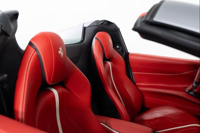 Photo of 2021 Grigio Titanio Metallic Ferrari 812 GTS