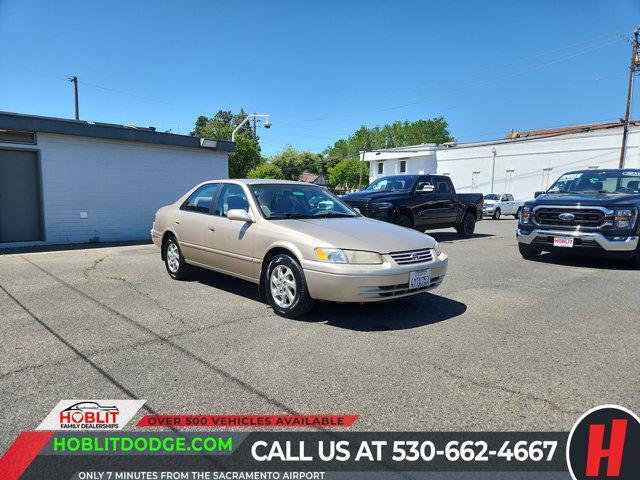 1999 Toyota Camry