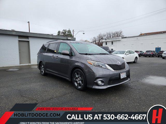 2015 Toyota Sienna