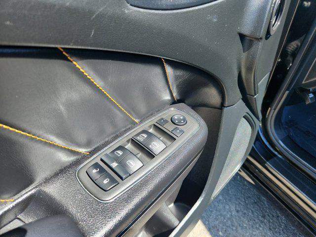 Photo of 2022 Pitch Black Clearcoat Dodge Charger