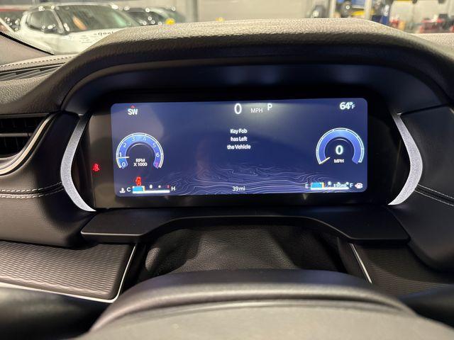 Photo of 2025 Metallic Jeep Grand Cherokee