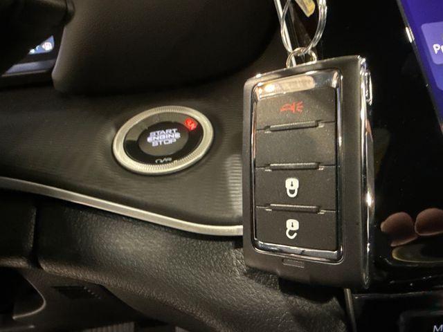 Photo of 2025 Silver Zynith Jeep Grand Cherokee