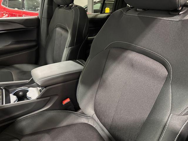Photo of 2025 Silver Zynith Jeep Grand Cherokee