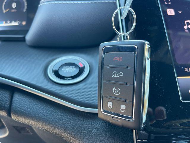 Photo of 2025 Diamond Black Jeep Grand Cherokee
