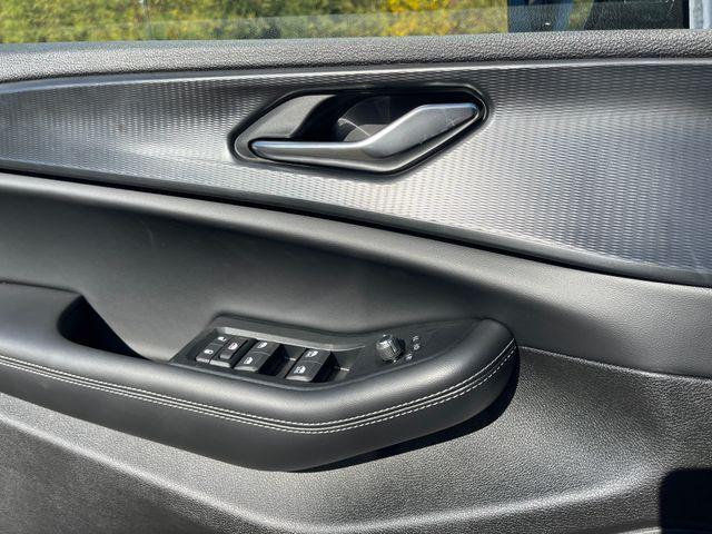Photo of 2025 Diamond Black Jeep Grand Cherokee