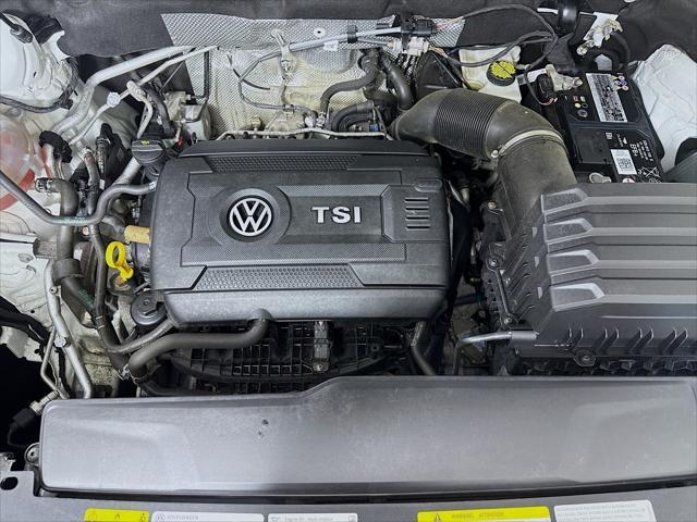 Photo of 2022 Pure White Volkswagen Atlas
