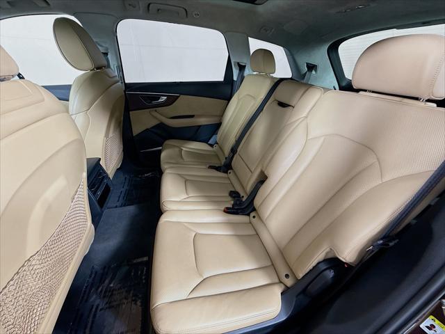Photo of 2021 Barrel Brown Metallic Audi Q7