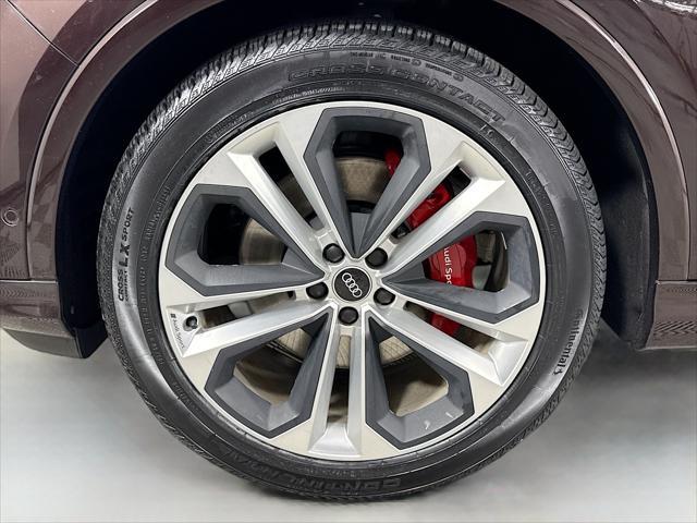 Photo of 2021 Barrel Brown Metallic Audi Q7