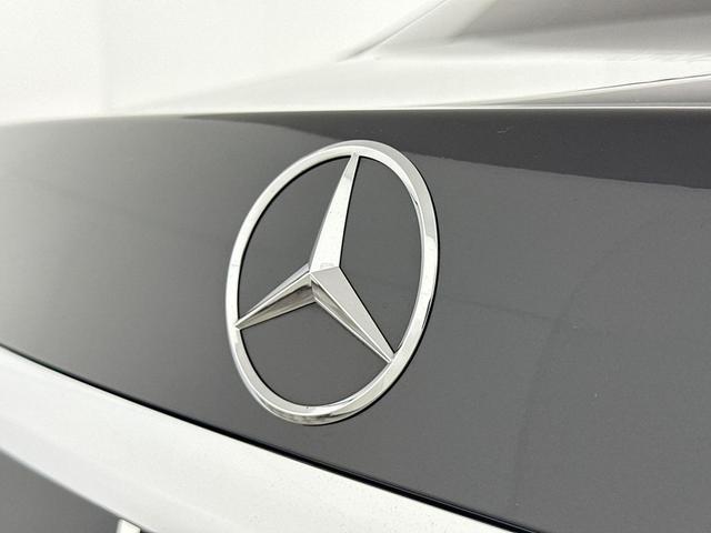 Photo of 2021 Obsidian Black Mercedes-Benz E-Class