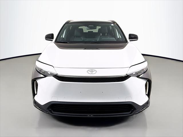 Photo of 2023 Wind Chill Pearl Toyota bZ4X