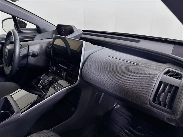 Photo of 2023 Wind Chill Pearl Toyota bZ4X