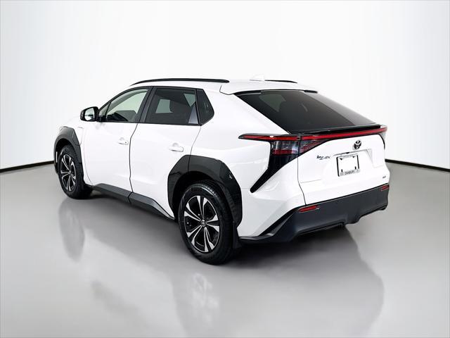 Photo of 2023 Wind Chill Pearl Toyota bZ4X